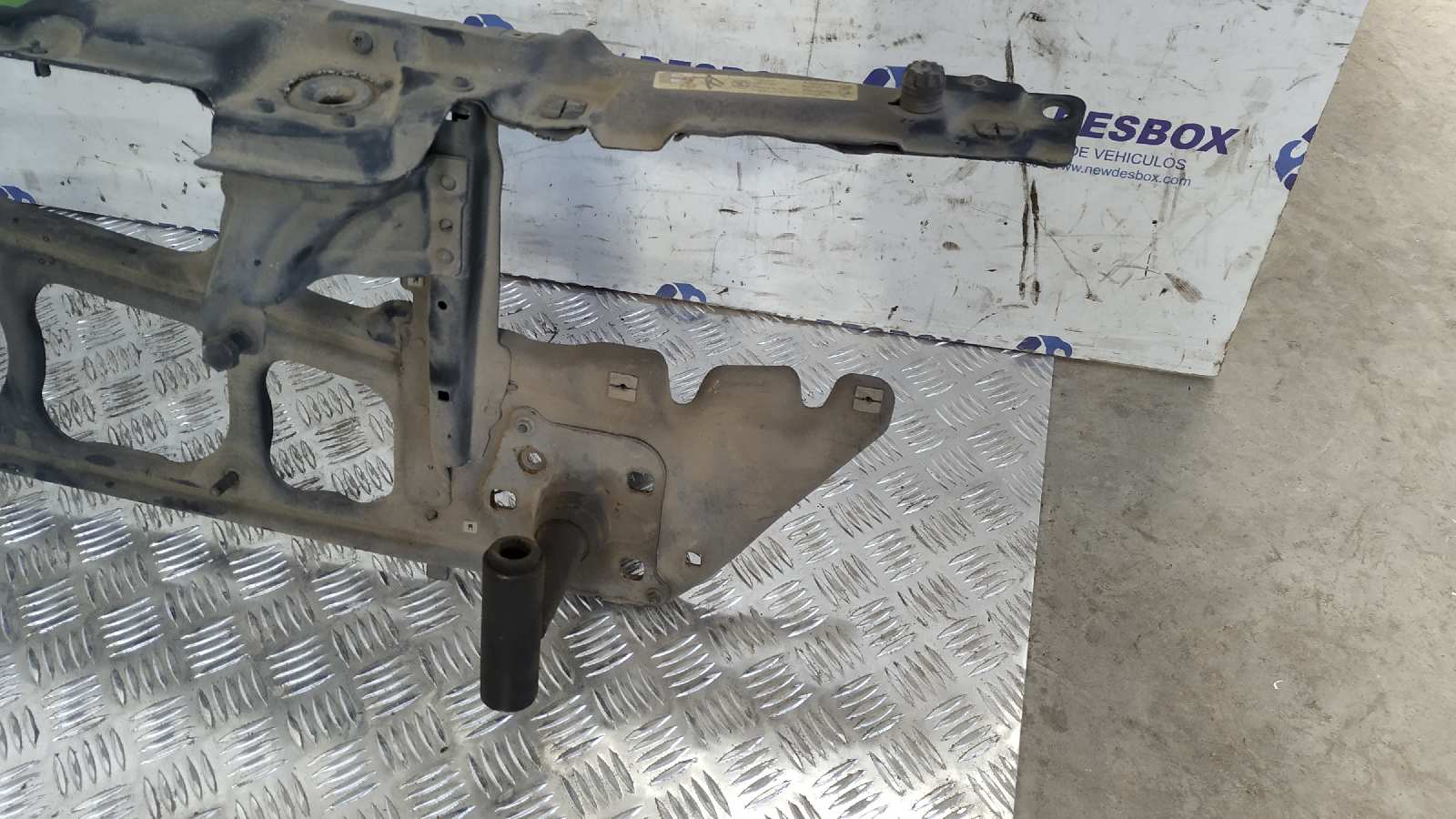 PANEL FRONTAL BMW SERIE 5 BERLINA (E39) - vista 6