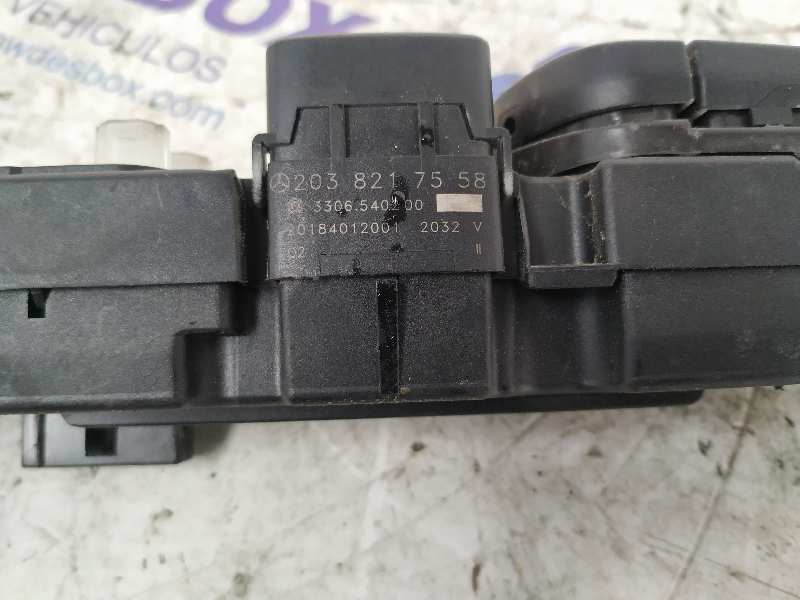 WARNING MERCEDES-BENZ CLASE C (W203) SPORTCOUPE - vista 3