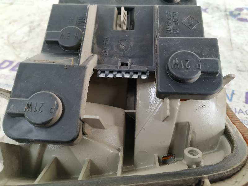 PILOTO TRASERO IZQUIERDO OPEL ASTRA F BERLINA - vista 2