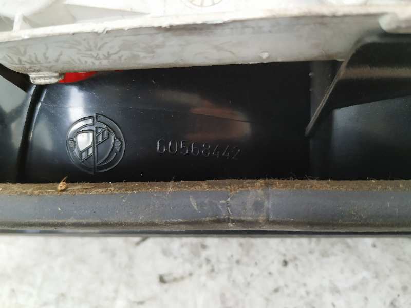 PILOTO TRASERO DERECHO ALFA ROMEO 155 - vista 2