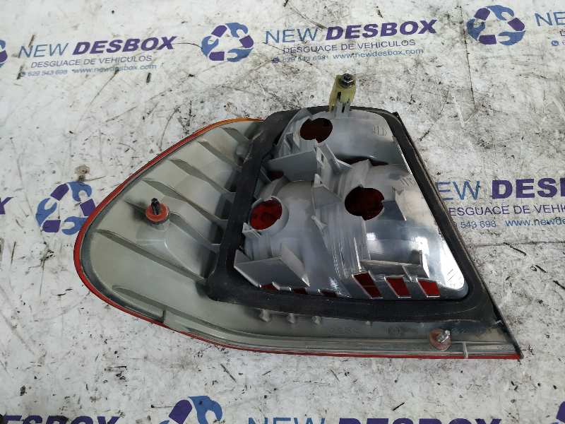 PILOTO TRASERO DERECHO BMW SERIE 3 BERLINA (E46) - vista 3