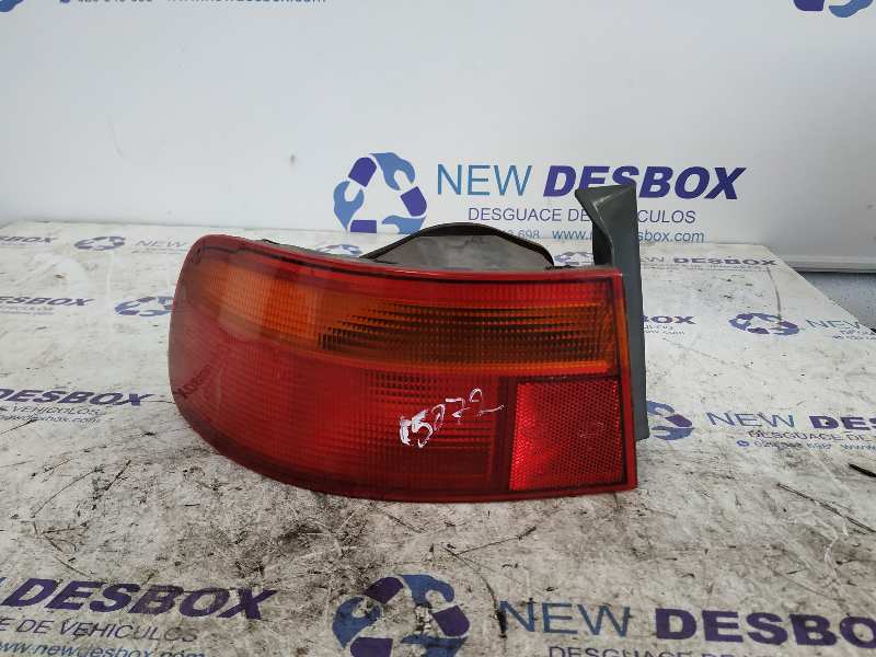 PILOTO TRASERO IZQUIERDO HONDA ACCORD BERLINA (CC/CE)