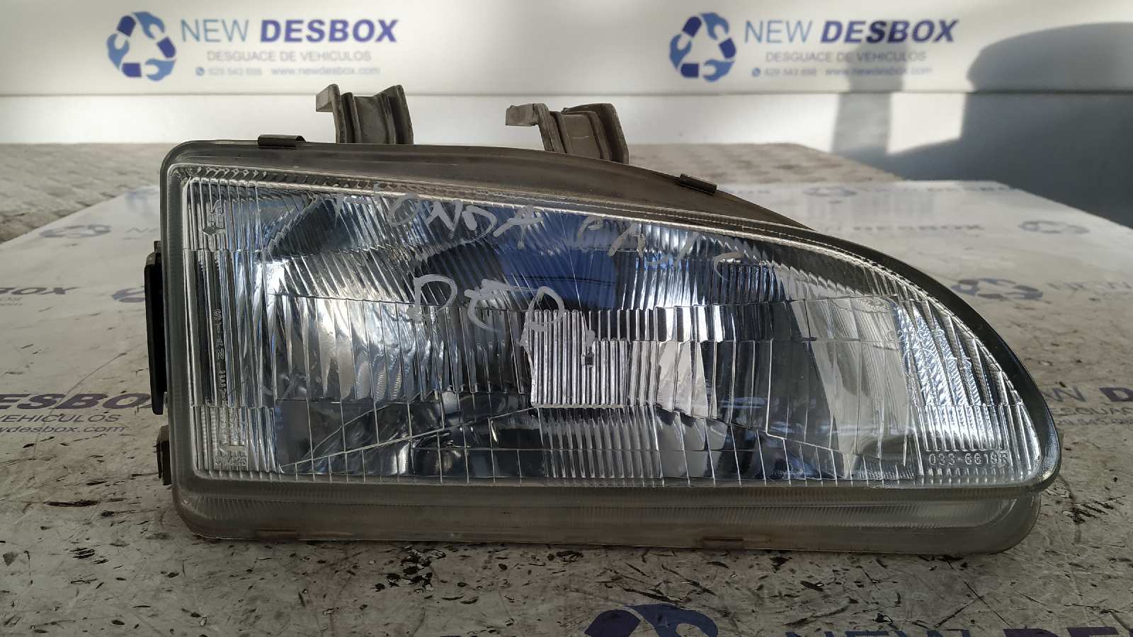 FARO DERECHO HONDA CIVIC BERLINA (EG/EH)