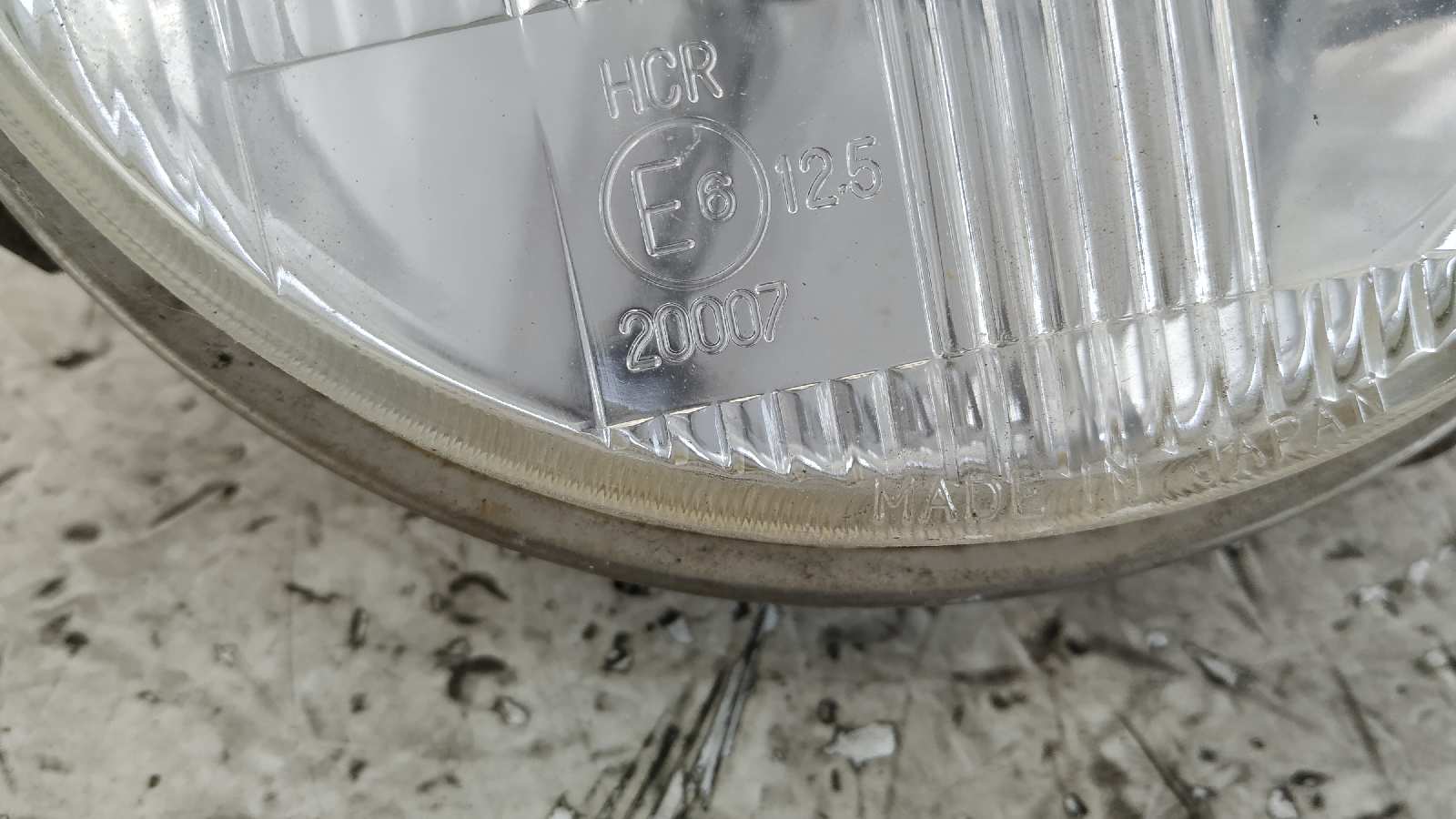 FARO DERECHO MITSUBISHI MONTERO (L040) - vista 3