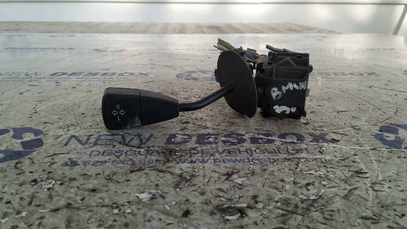 MANDO INTERMITENTES BMW SERIE 7 (E32)