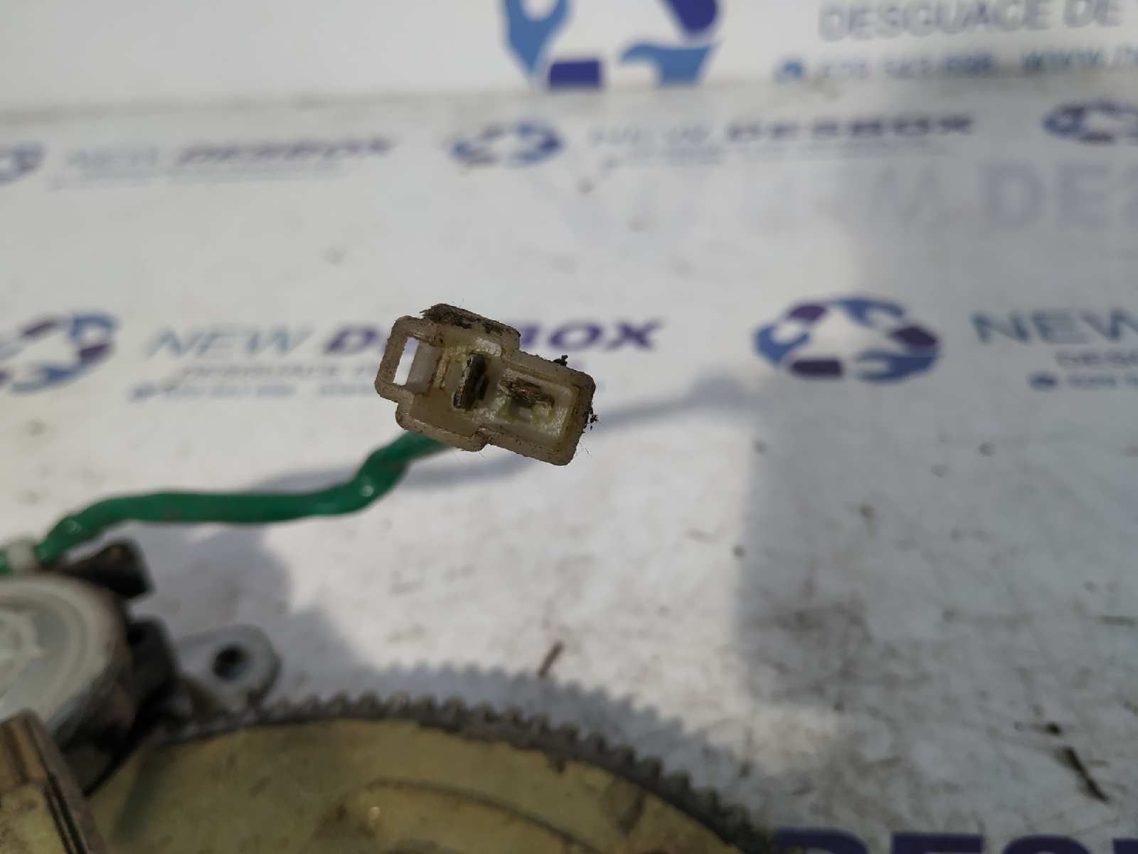 ELEVALUNAS DELANTERO IZQUIERDO MITSUBISHI L 200 (K34T) - vista 3