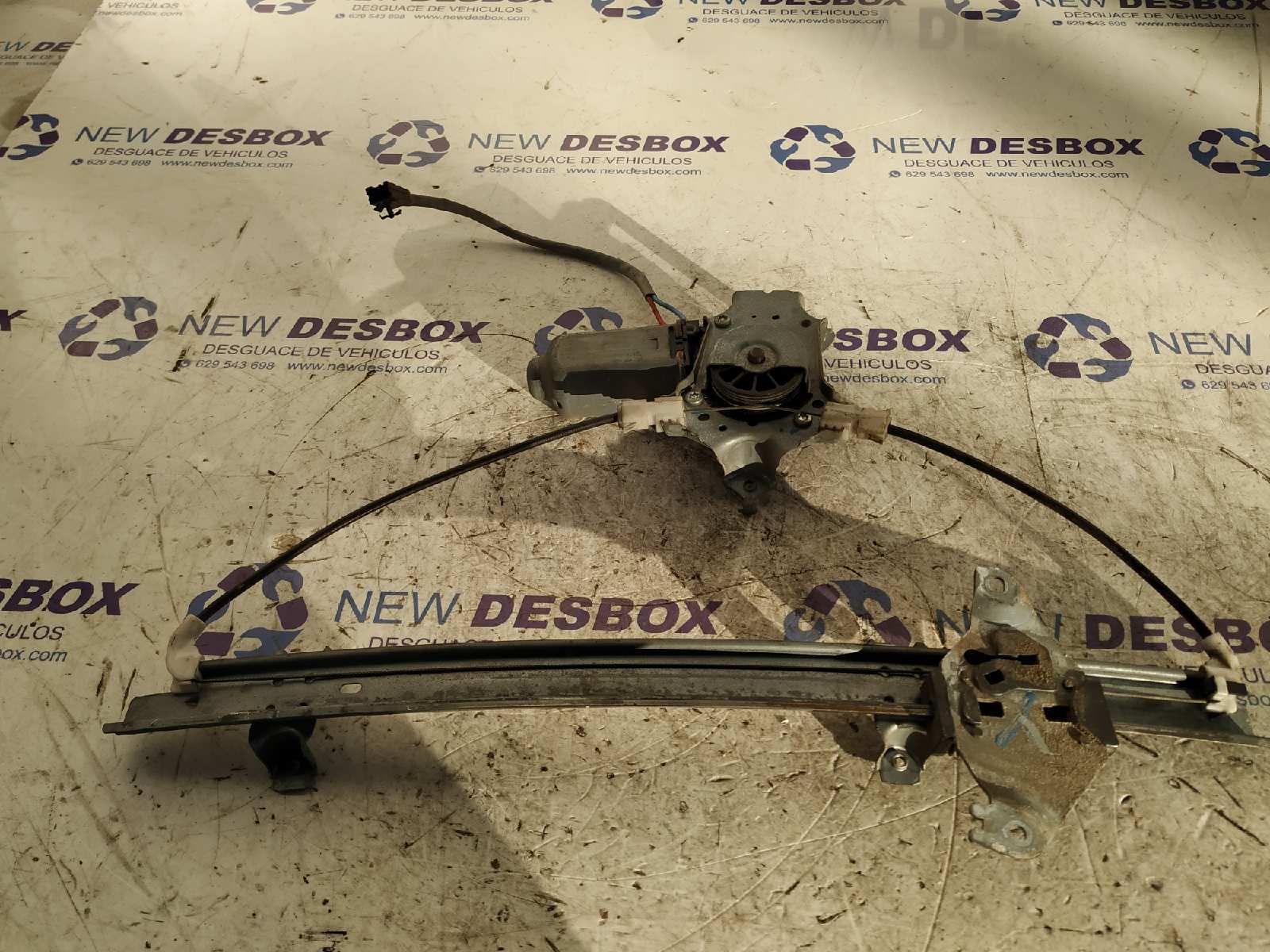 ELEVALUNAS DELANTERO DERECHO NISSAN PRIMERA BERLINA (P11) - vista 3