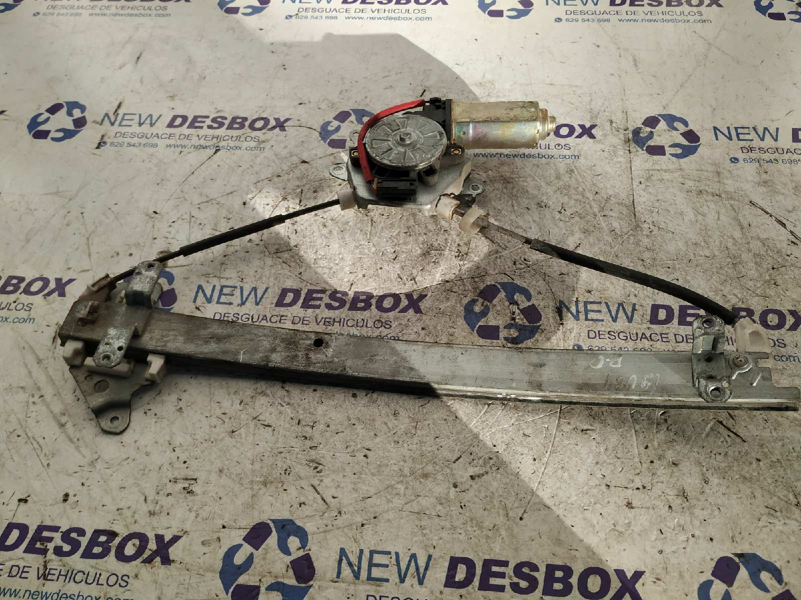 ELEVALUNAS DELANTERO DERECHO NISSAN ALMERA (N15)