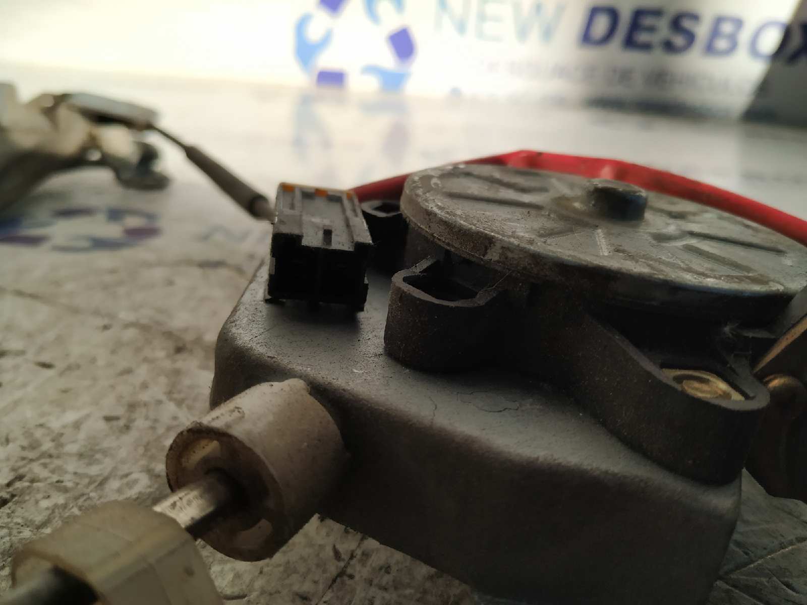 ELEVALUNAS DELANTERO DERECHO NISSAN ALMERA (N15) - vista 3