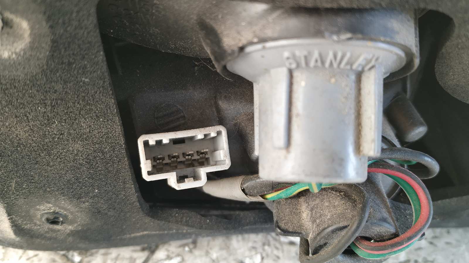 PILOTO TRASERO IZQUIERDO HONDA CIVIC BERLINA (EG/EH) - vista 5