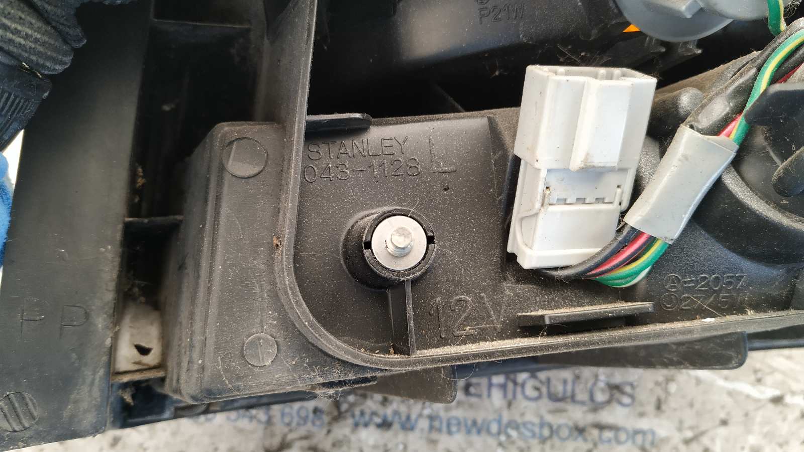 PILOTO TRASERO IZQUIERDO HONDA CIVIC BERLINA (EG/EH) - vista 3