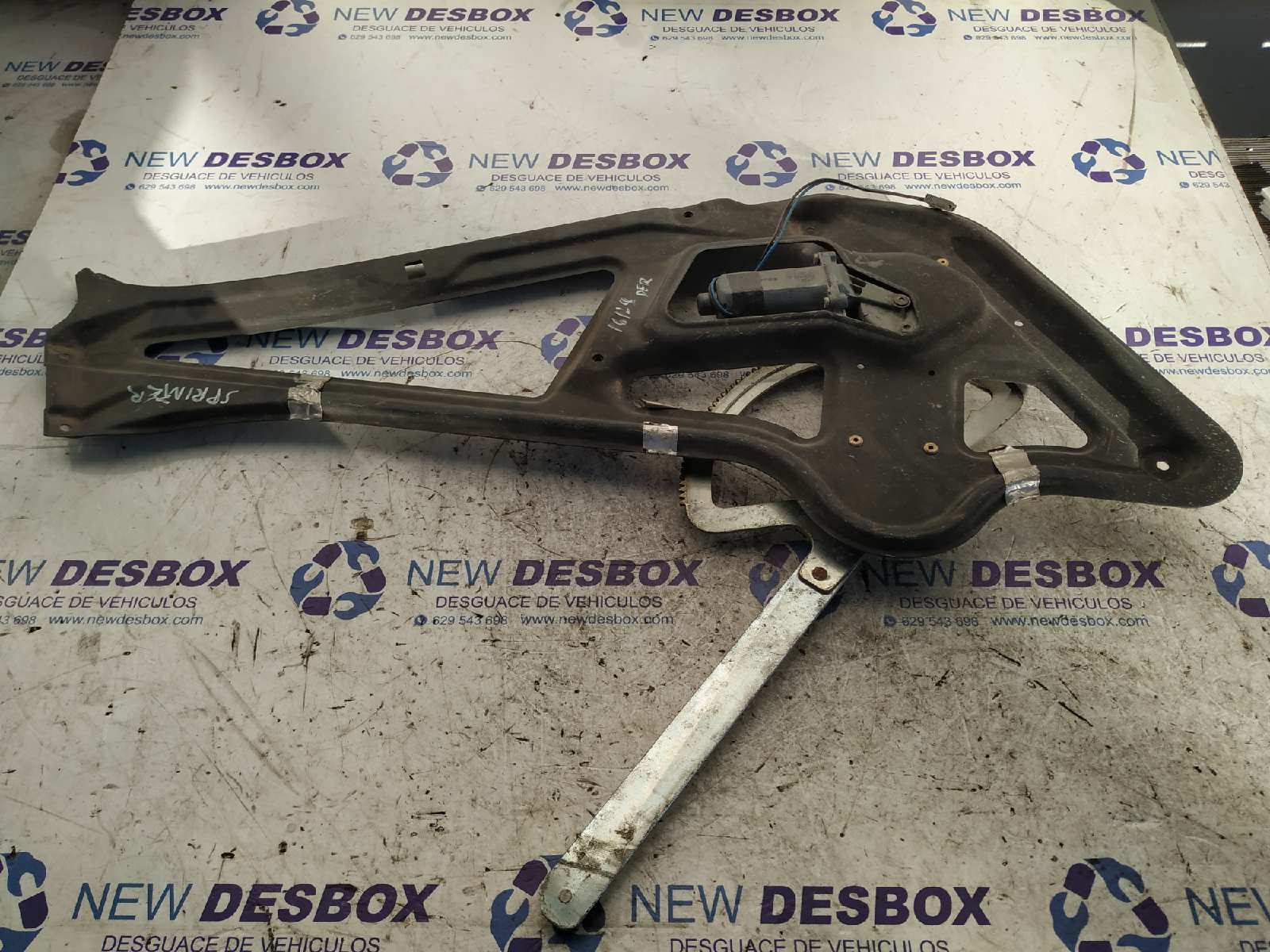 ELEVALUNAS DELANTERO DERECHO MERCEDES-BENZ SPRINTER 02.00 -> CAJA CERRADA, TECHO ELEVADO