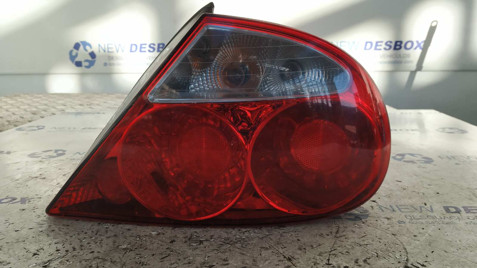 PILOTO TRASERO DERECHO JAGUAR S-TYPE