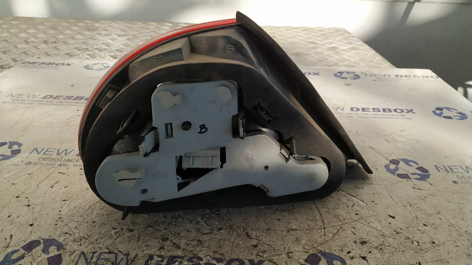 PILOTO TRASERO DERECHO JAGUAR S-TYPE - vista 3