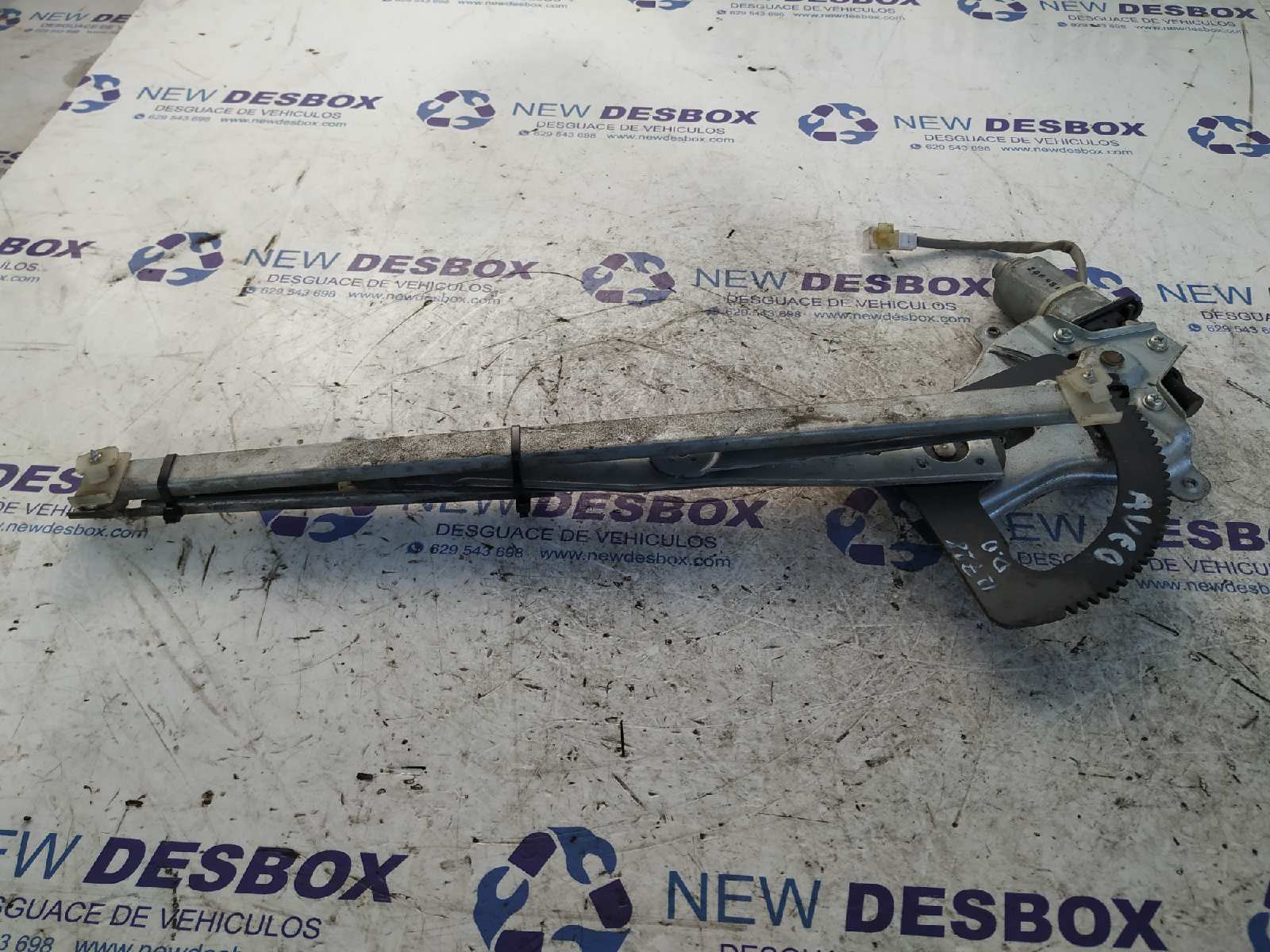 ELEVALUNAS DELANTERO DERECHO CHEVROLET AVEO