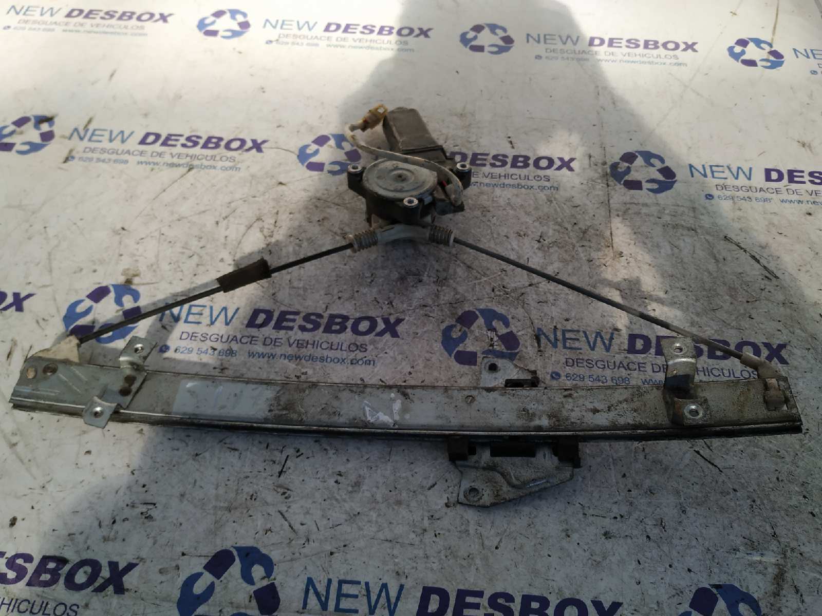 ELEVALUNAS DELANTERO IZQUIERDO MITSUBISHI GALANT BERLINA (E50)