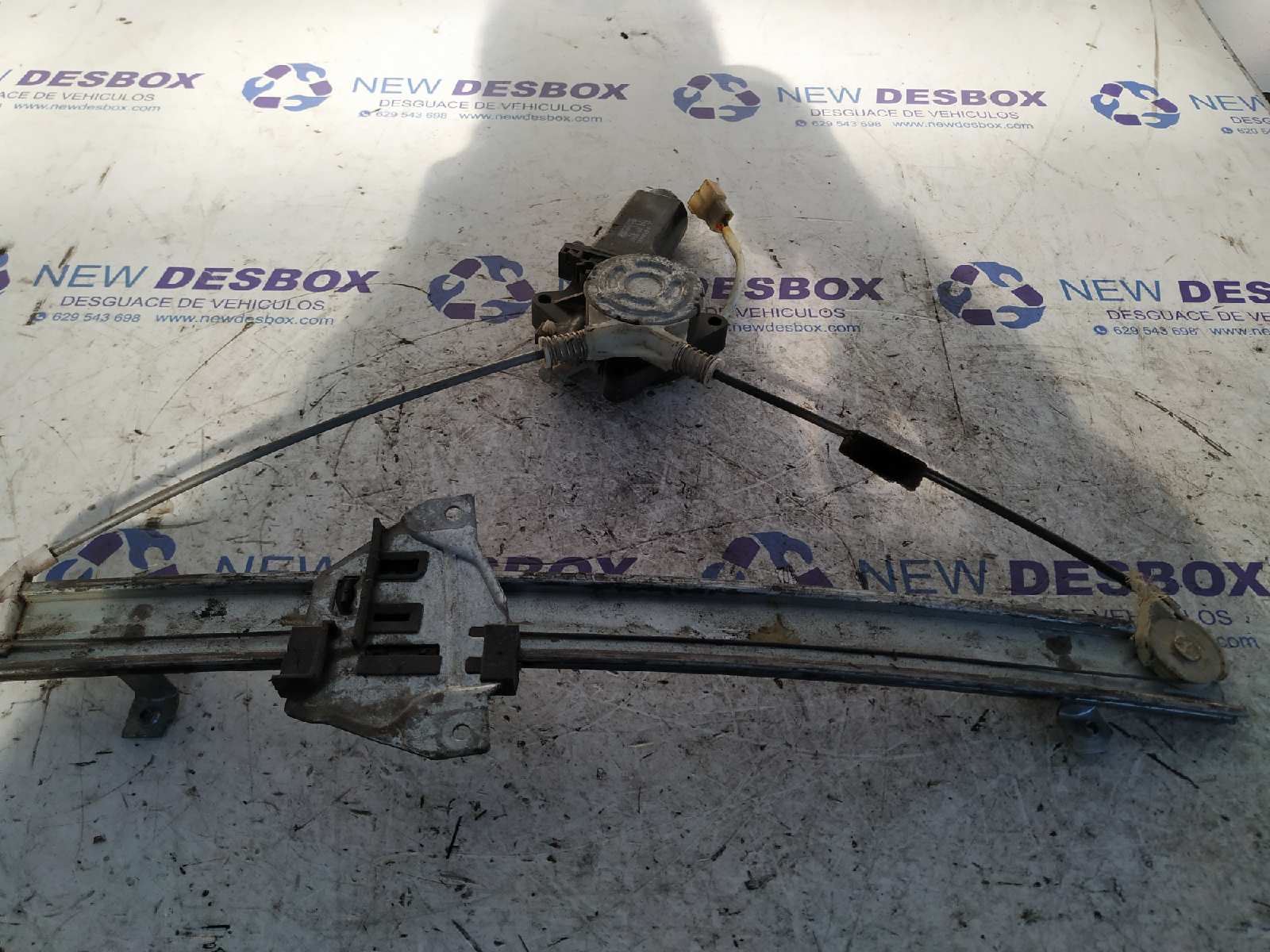 ELEVALUNAS DELANTERO IZQUIERDO MITSUBISHI GALANT BERLINA (E50) - vista 3