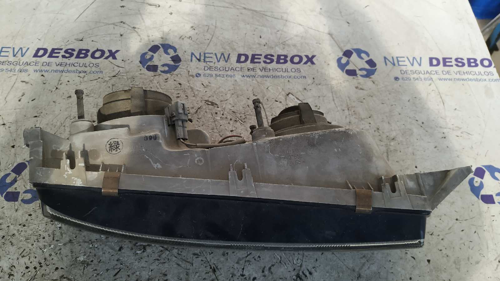 FARO DERECHO MITSUBISHI GALANT BERLINA (E50) - vista 2