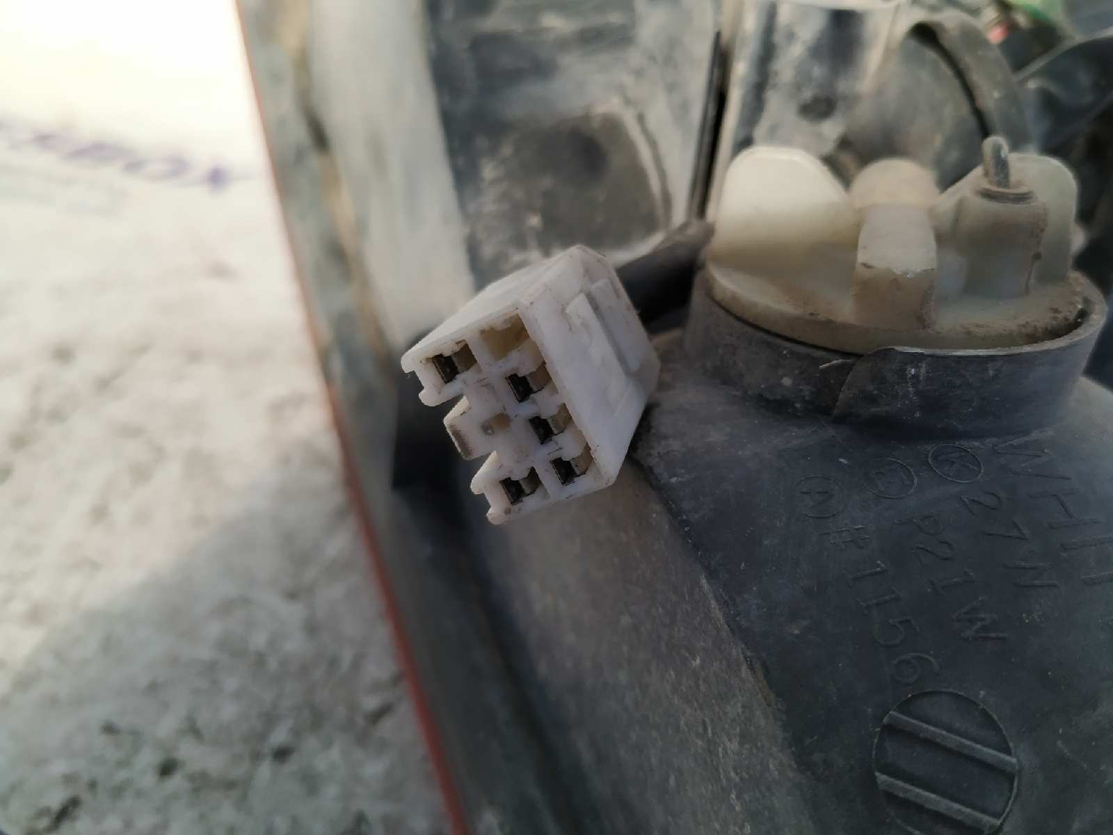 PILOTO TRASERO DERECHO HYUNDAI ACCENT (LC) - vista 4