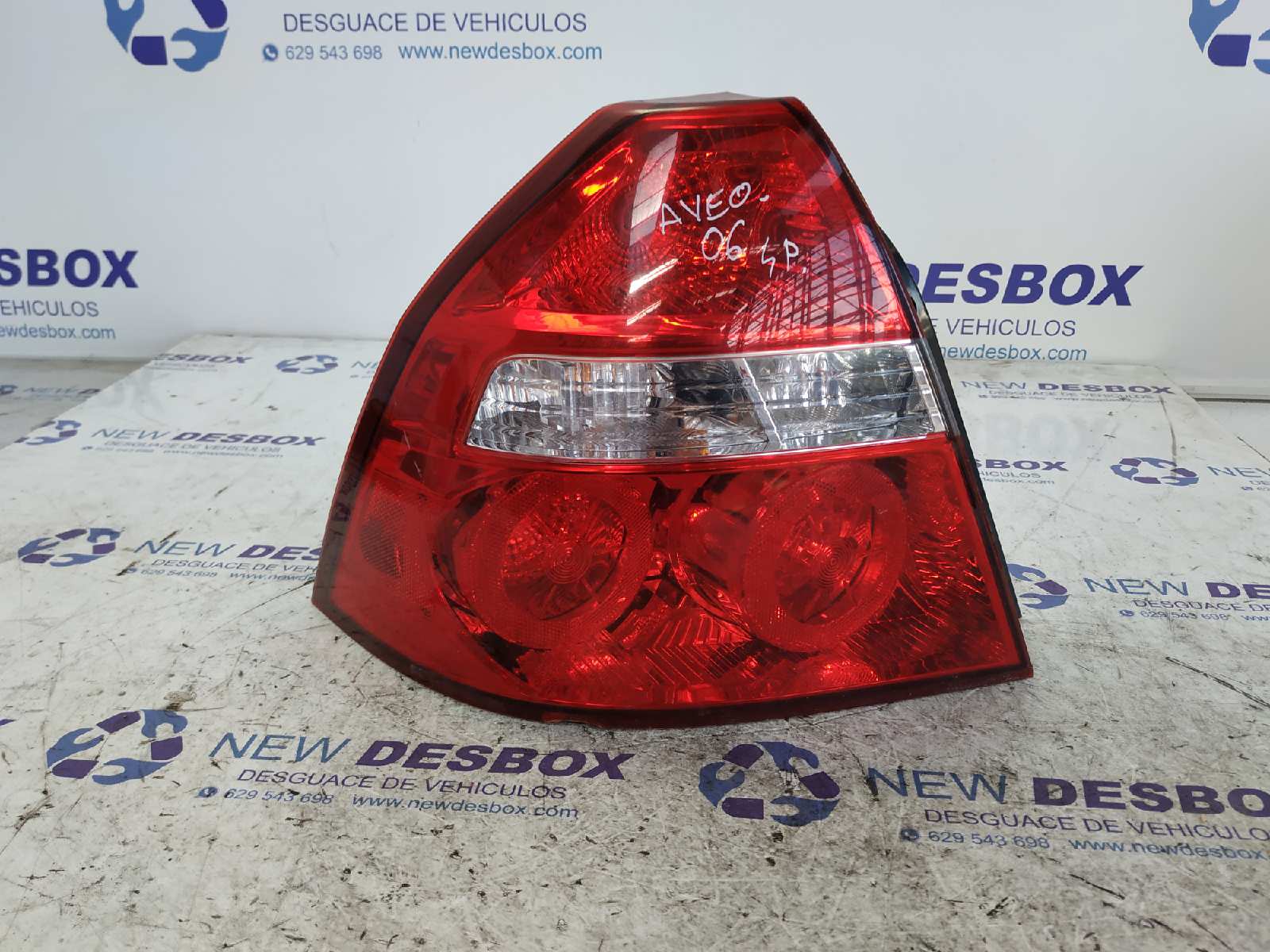 PILOTO TRASERO IZQUIERDO CHEVROLET AVEO