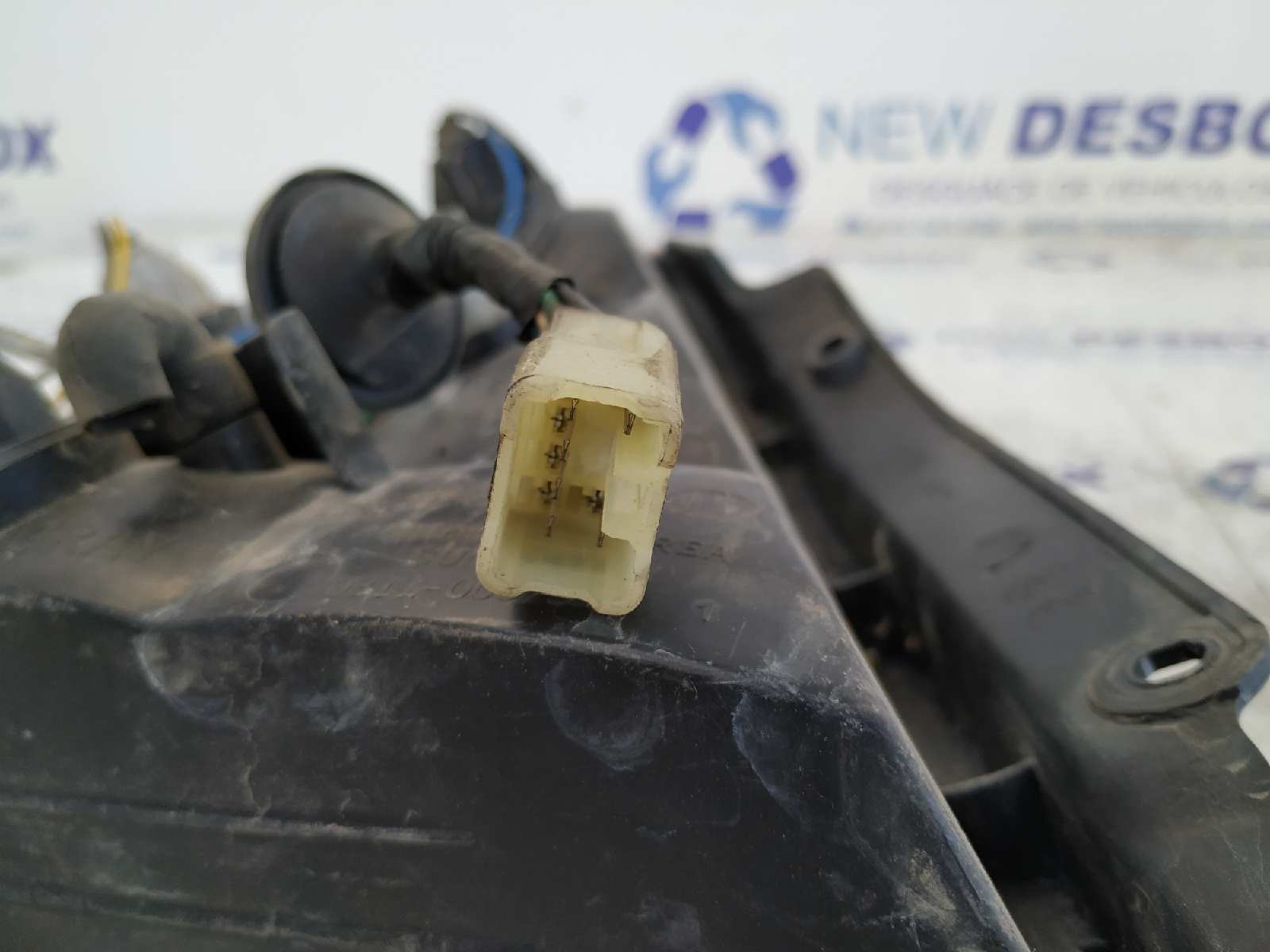 PILOTO TRASERO DERECHO DAEWOO NUBIRA BERLINA - vista 3