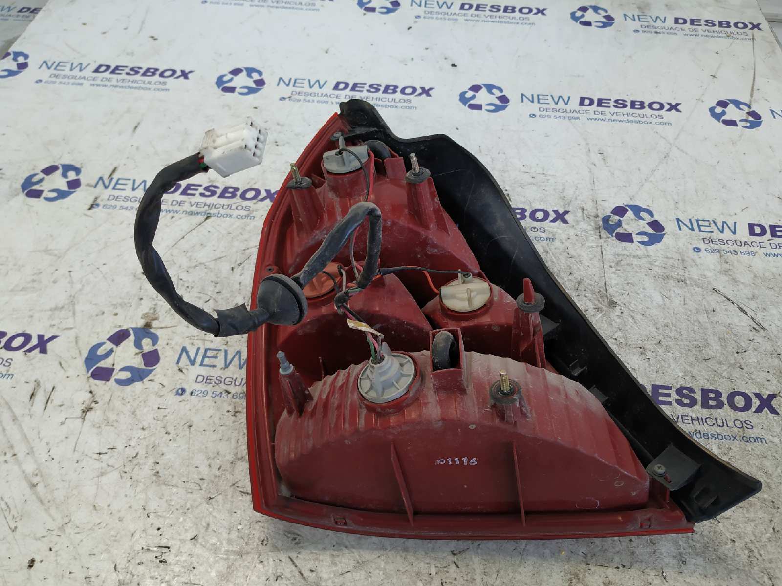 PILOTO TRASERO DERECHO HYUNDAI ELANTRA (XD) - vista 3