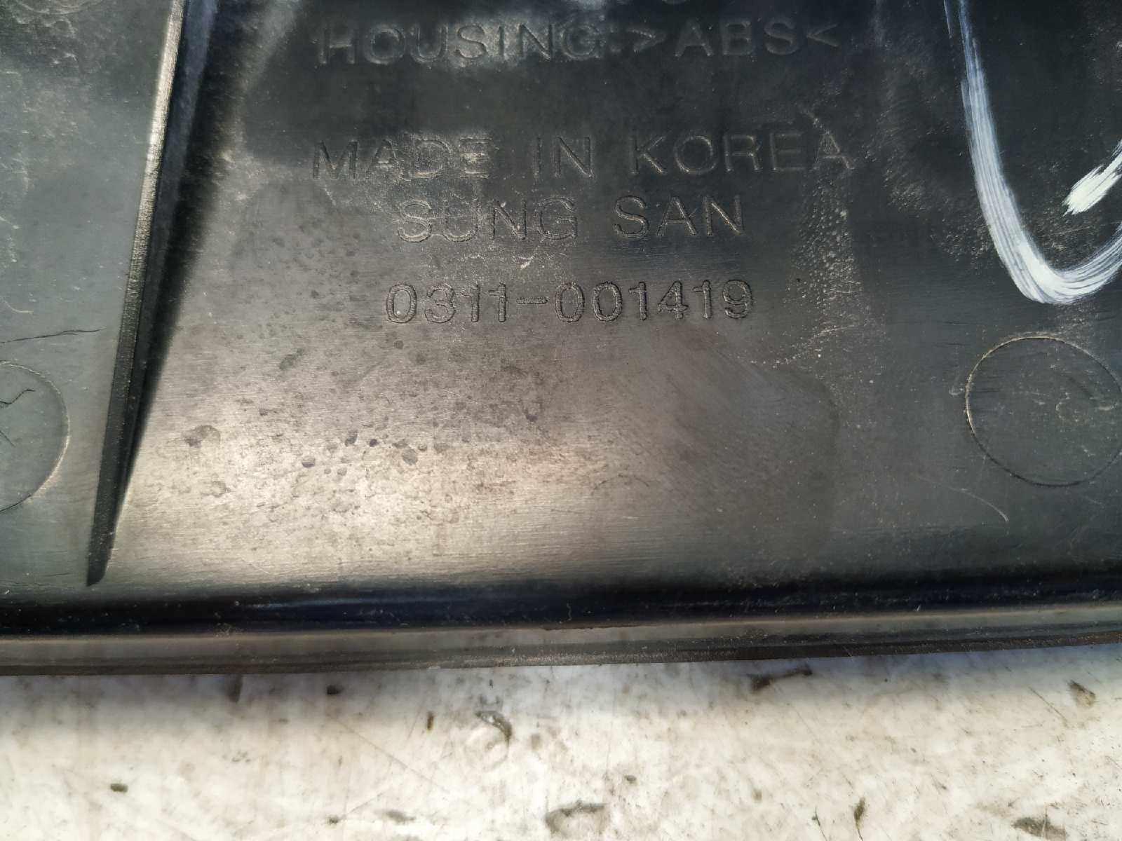 PILOTO TRASERO IZQUIERDO DAEWOO NUBIRA BERLINA - vista 3