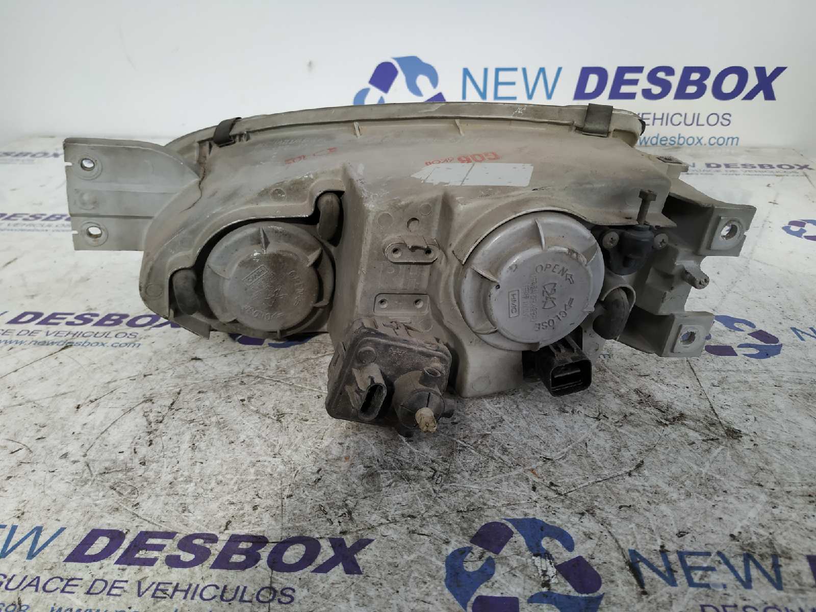 FARO DERECHO HYUNDAI COUPE (J2) - vista 3