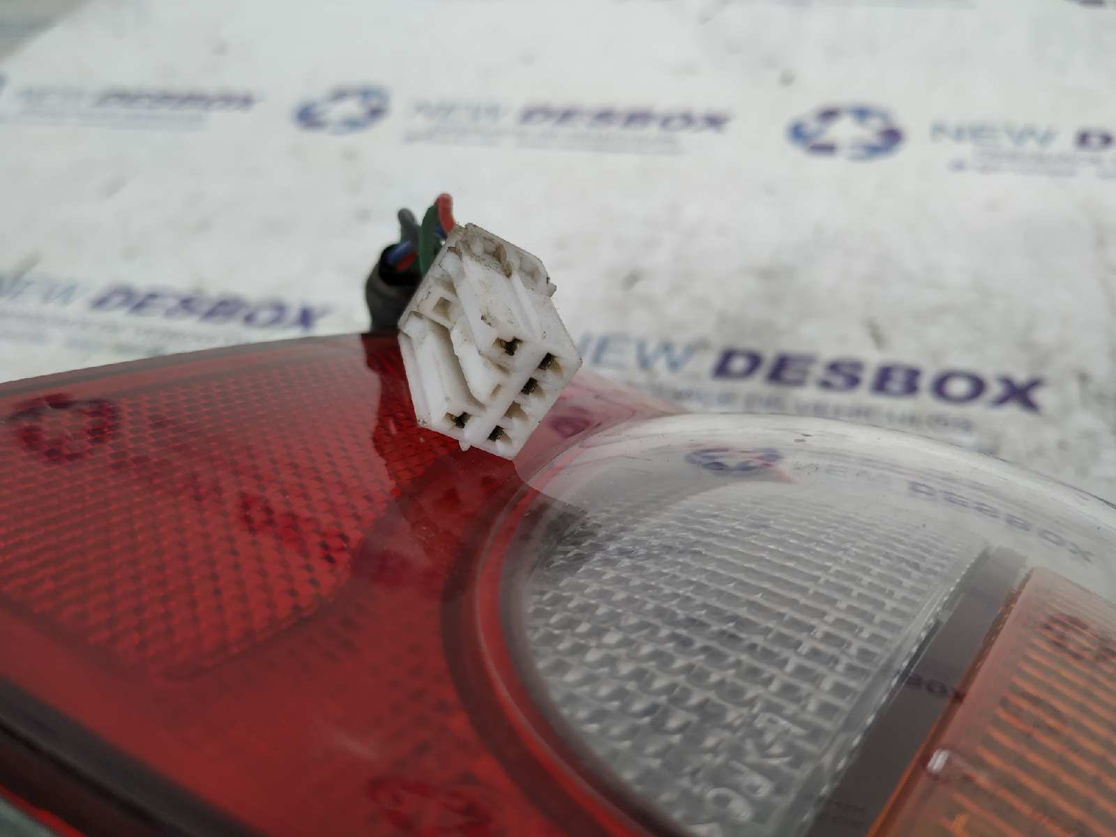 PILOTO TRASERO IZQUIERDO HYUNDAI LANTRA BERLINA (RD) - vista 2