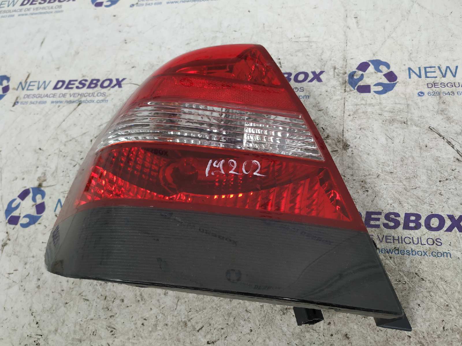 PILOTO TRASERO IZQUIERDO DAEWOO NUBIRA BERLINA