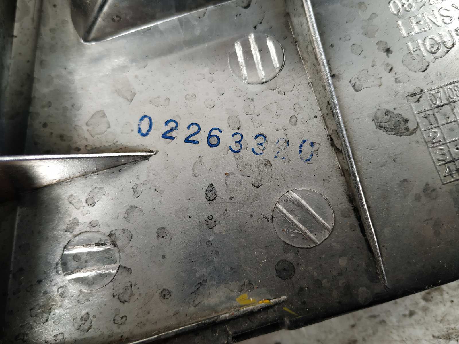 PILOTO TRASERO IZQUIERDO DAEWOO NUBIRA BERLINA - vista 3