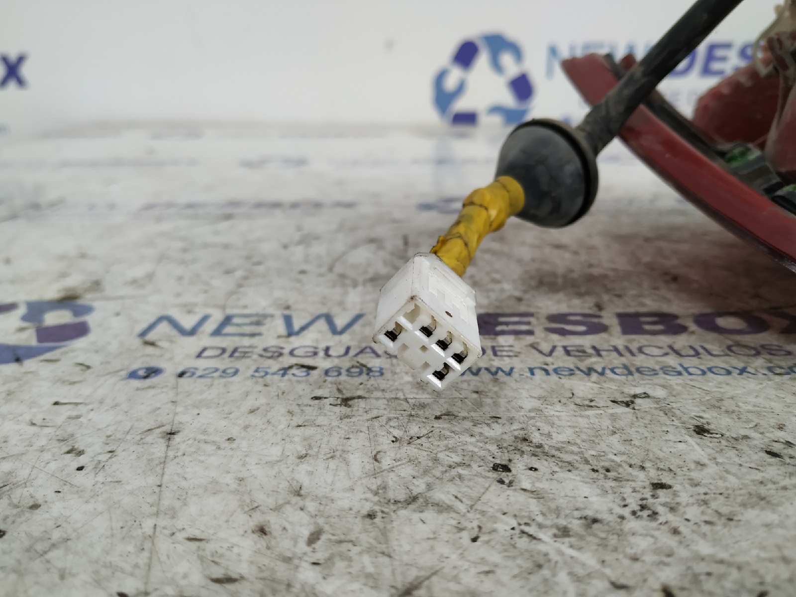 PILOTO TRASERO DERECHO HYUNDAI ACCENT (LC) - vista 2