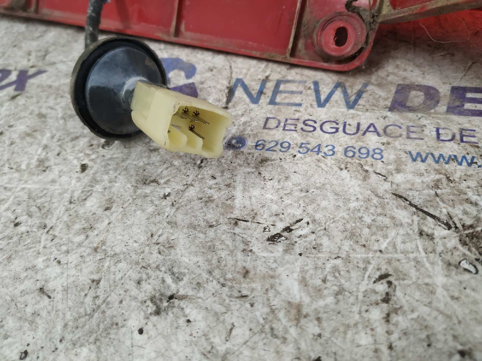 PILOTO TRASERO DERECHO DAEWOO TACUMA - vista 4