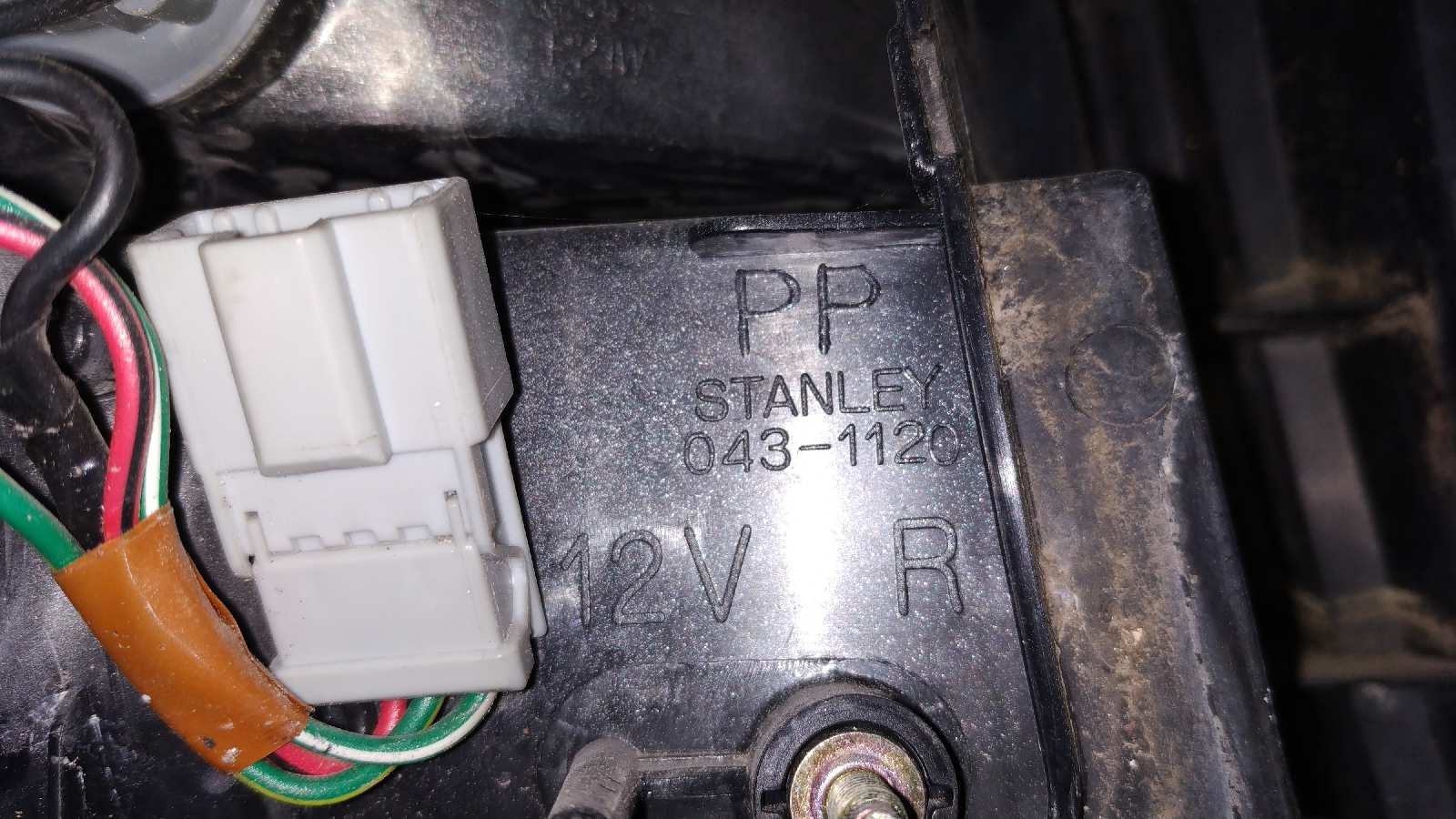 PILOTO TRASERO DERECHO HONDA CIVIC BERLINA (EG/EH) - vista 2