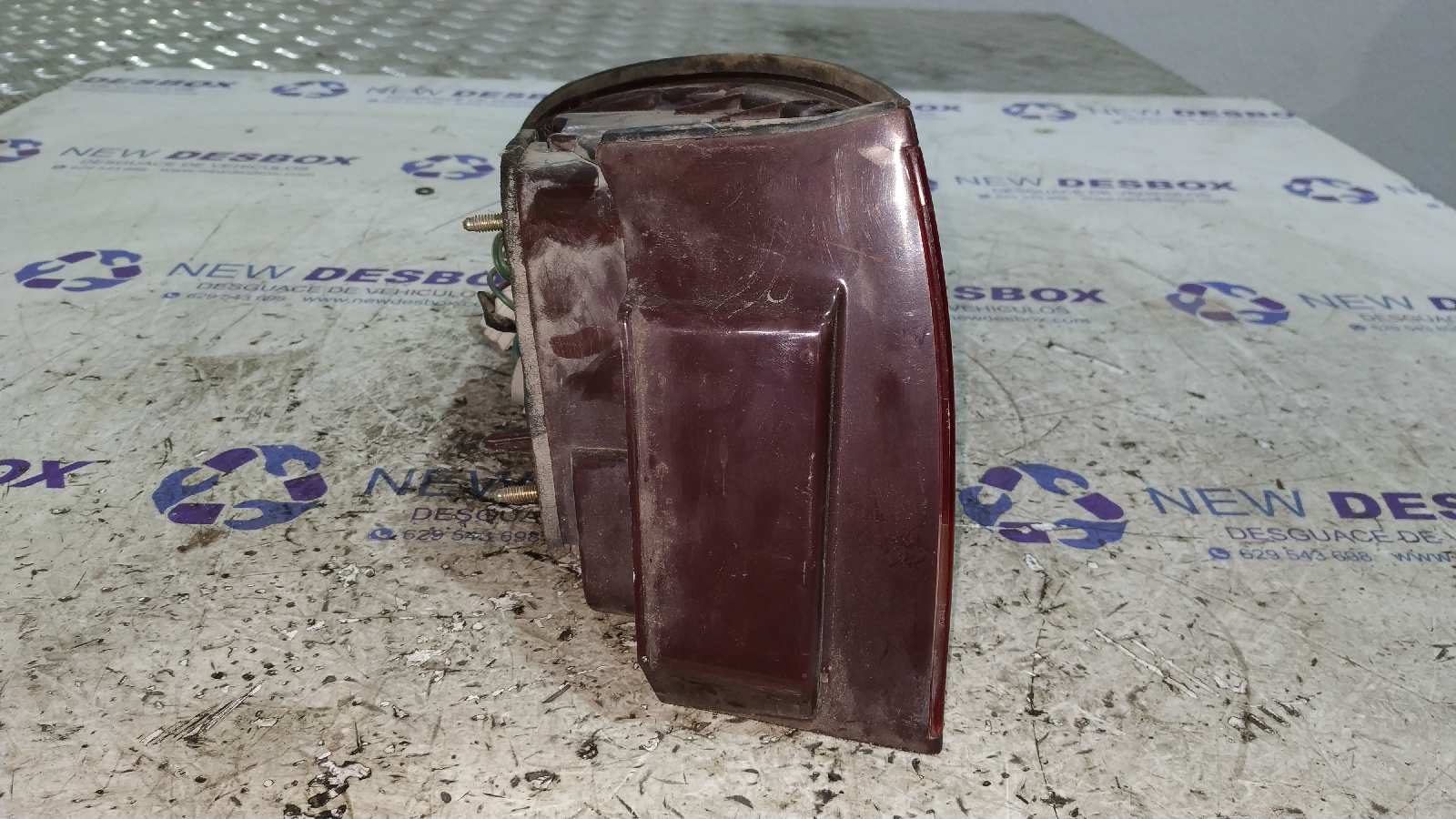 PILOTO TRASERO DERECHO MITSUBISHI GALANT BERLINA (E50) - vista 6