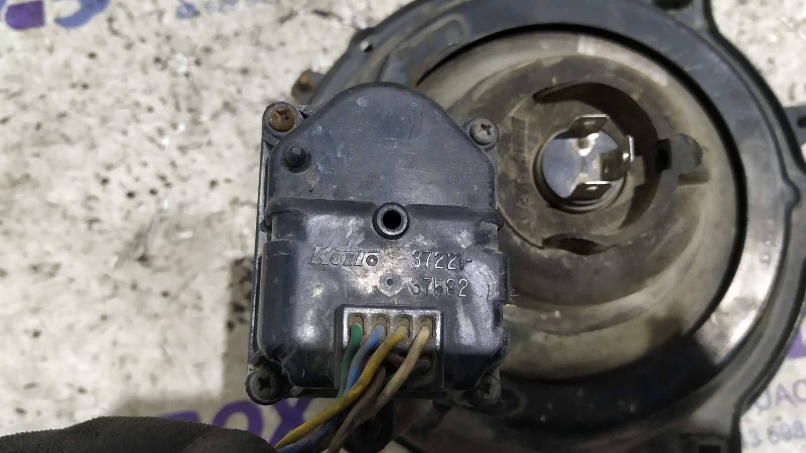 FARO IZQUIERDO MITSUBISHI MONTERO (L040) - vista 3