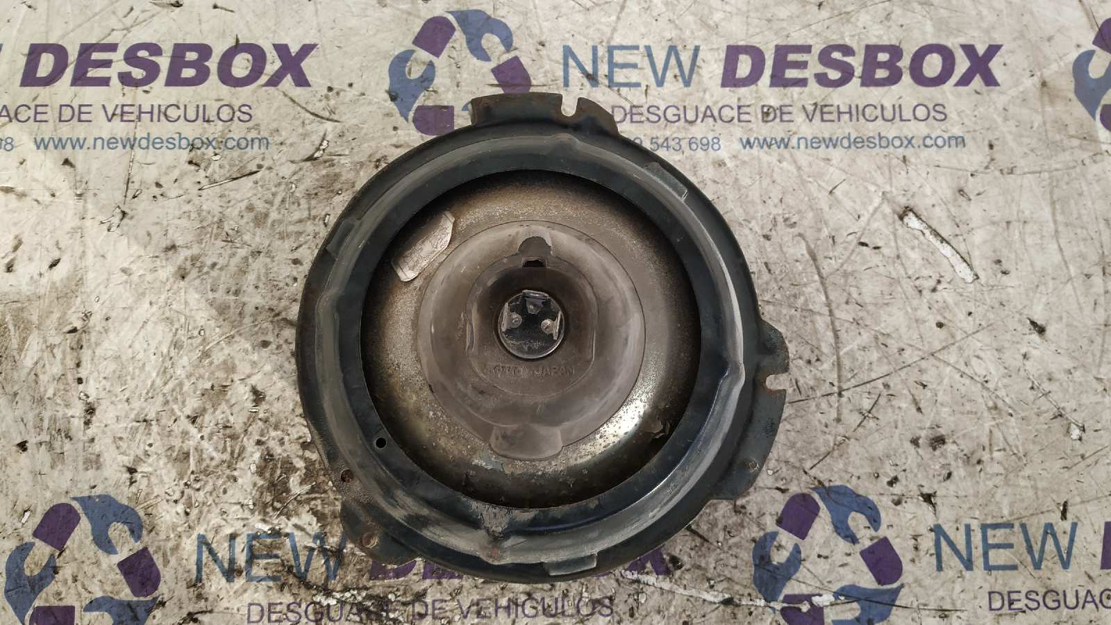FARO DERECHO MITSUBISHI MONTERO (L040) - vista 2