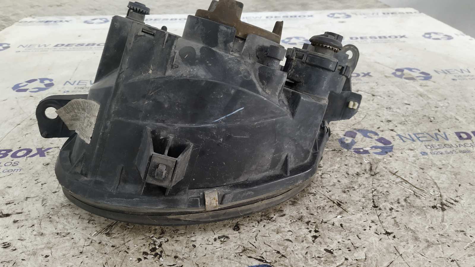 FARO DERECHO TOYOTA COROLLA (E11) - vista 5