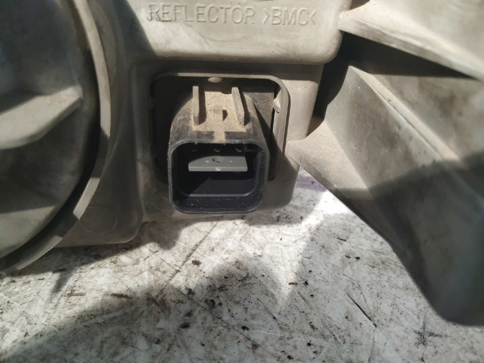 FARO DERECHO HYUNDAI H 1 - vista 4