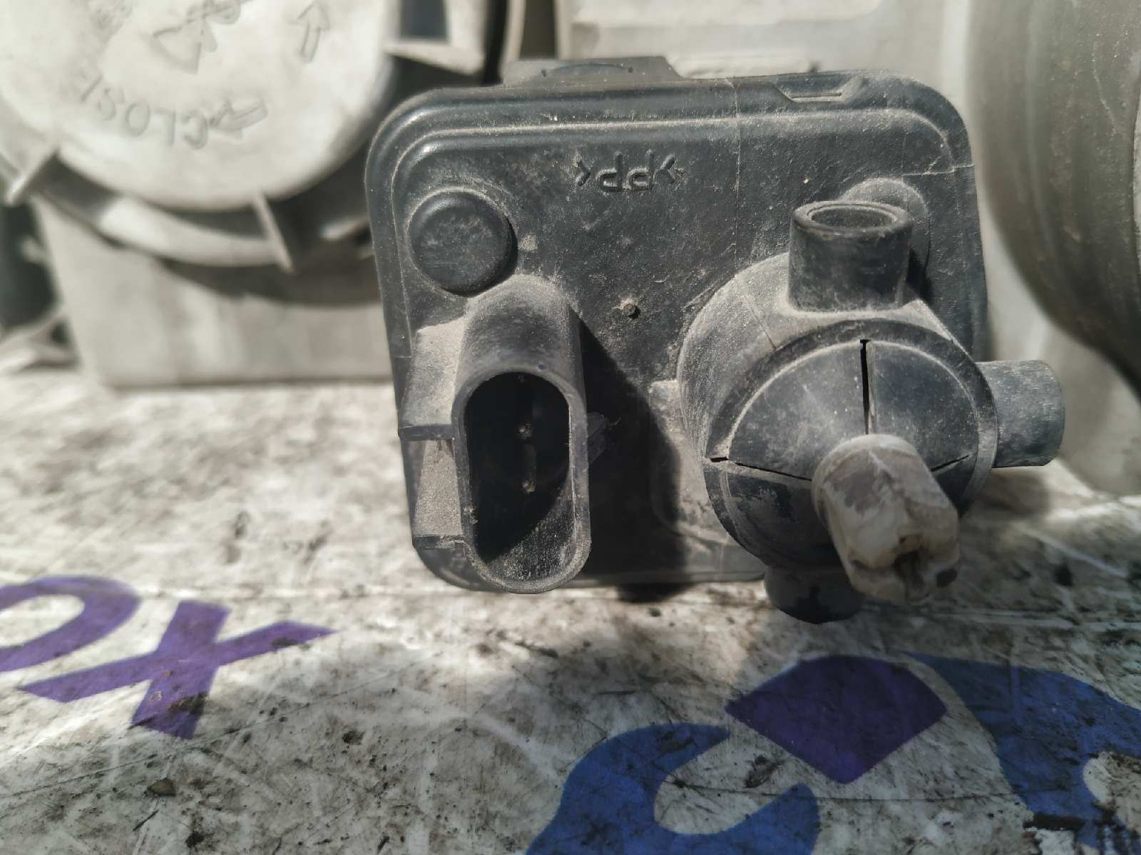 FARO DERECHO HYUNDAI H 1 - vista 3