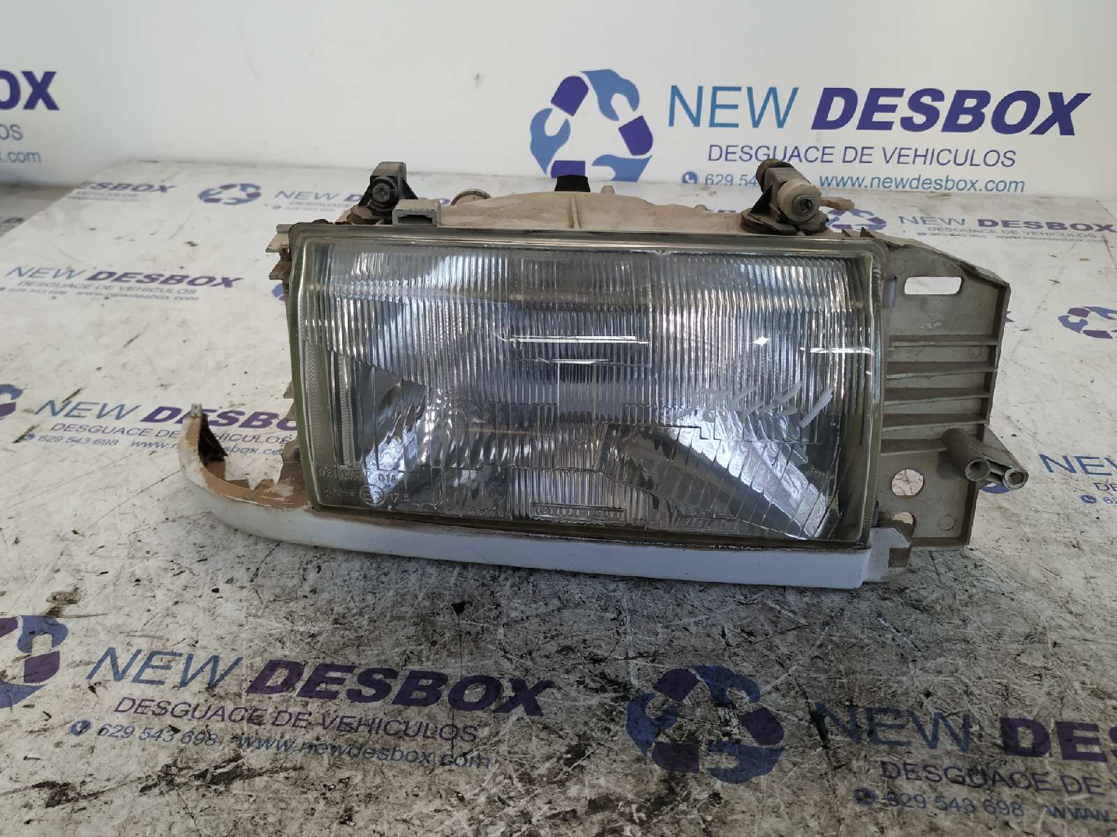 FARO DERECHO FIAT TIPO (160)