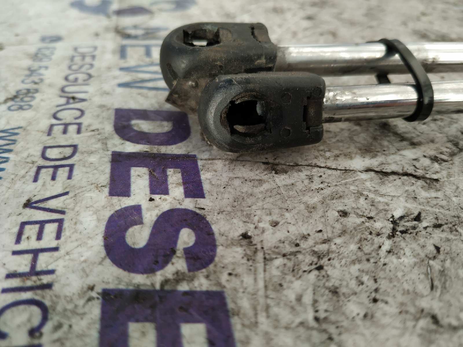 AMORTIGUADORES MALETERO / PORTON HYUNDAI ACCENT (LC) - vista 3