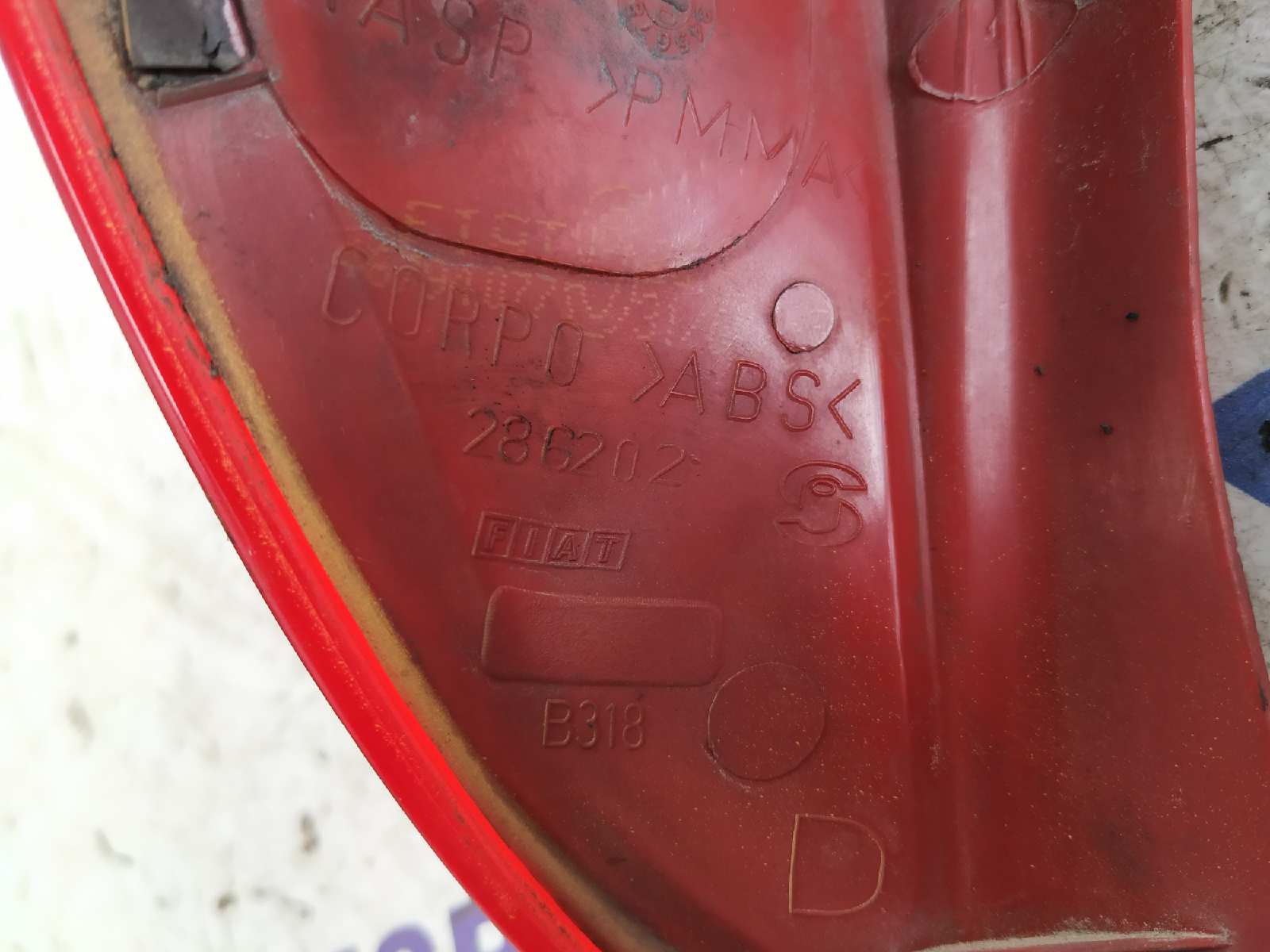 PILOTO TRASERO DERECHO FIAT GRANDE PUNTO (199) - vista 4