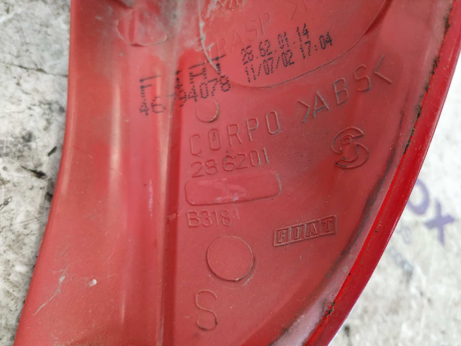 PILOTO TRASERO IZQUIERDO FIAT PUNTO BERLINA (188) - vista 3