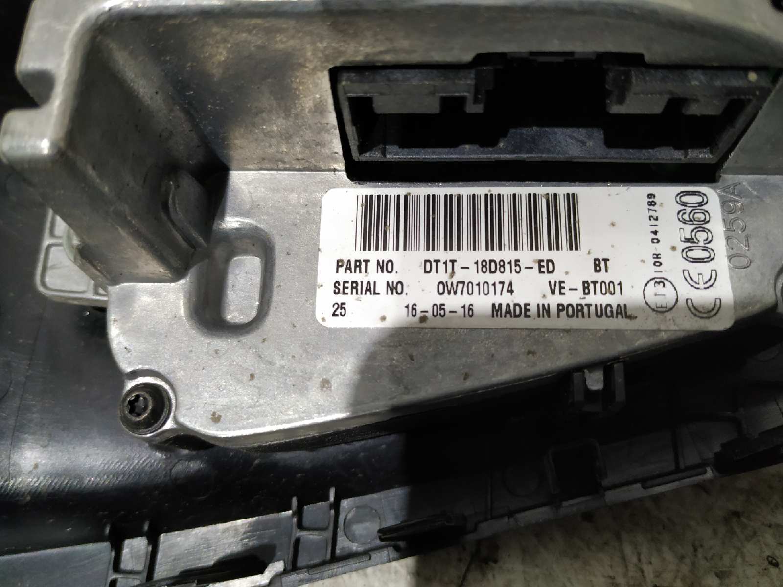 SISTEMA AUDIO / RADIO CD FORD TRANSIT CONNECT - vista 3