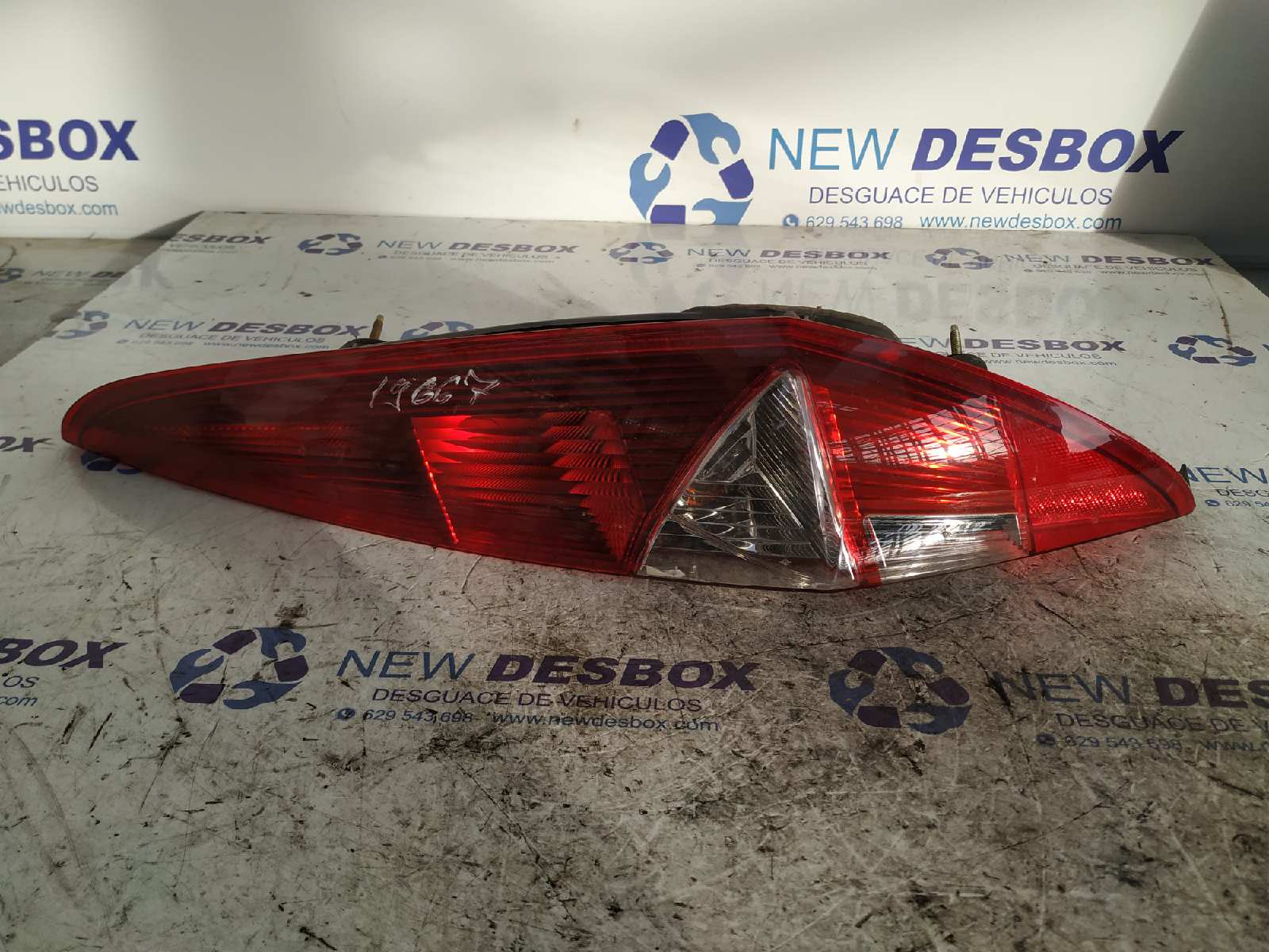 PILOTO TRASERO DERECHO FIAT PUNTO BERLINA (188)