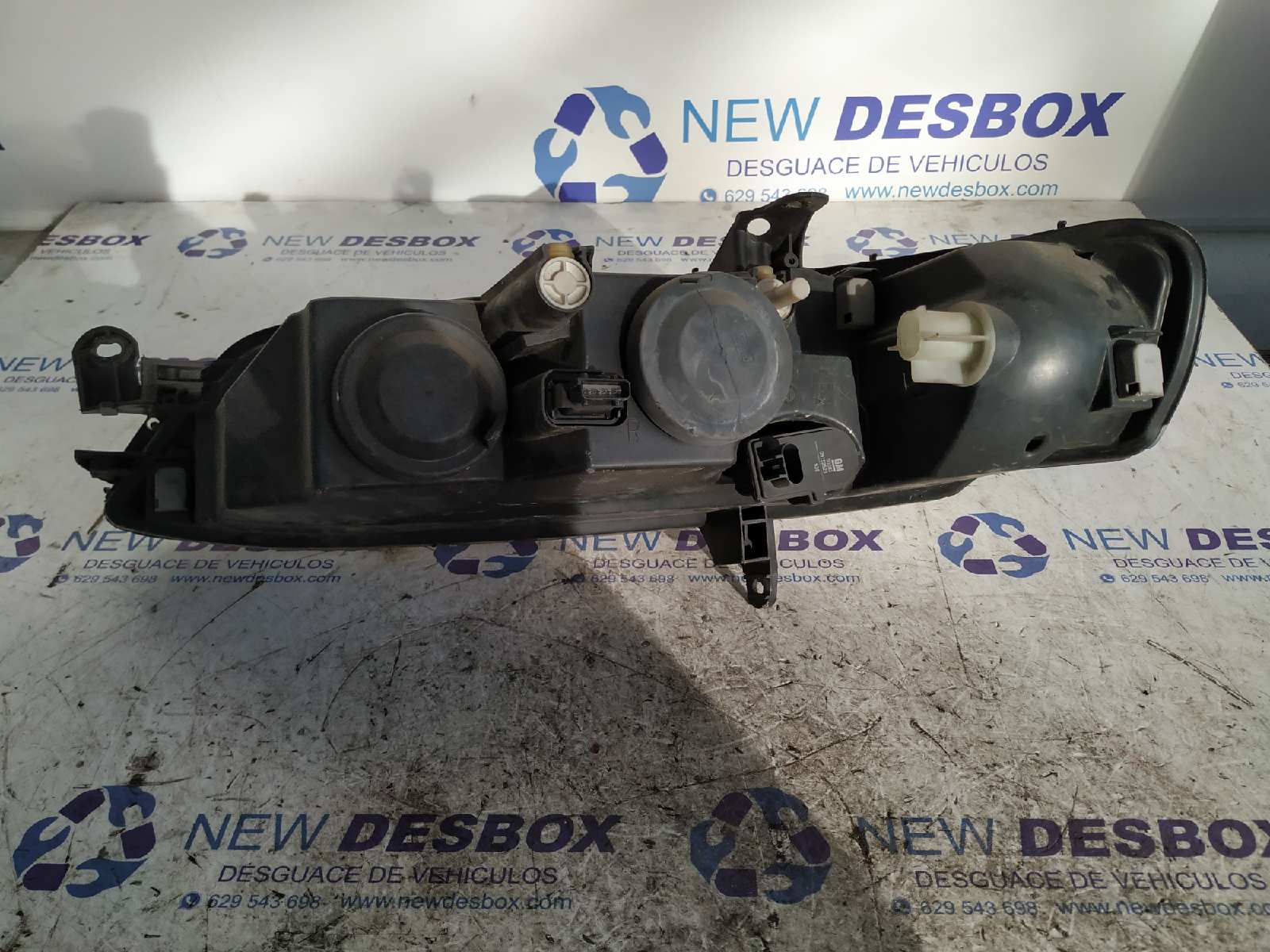 FARO DERECHO OPEL VECTRA B BERLINA - vista 4