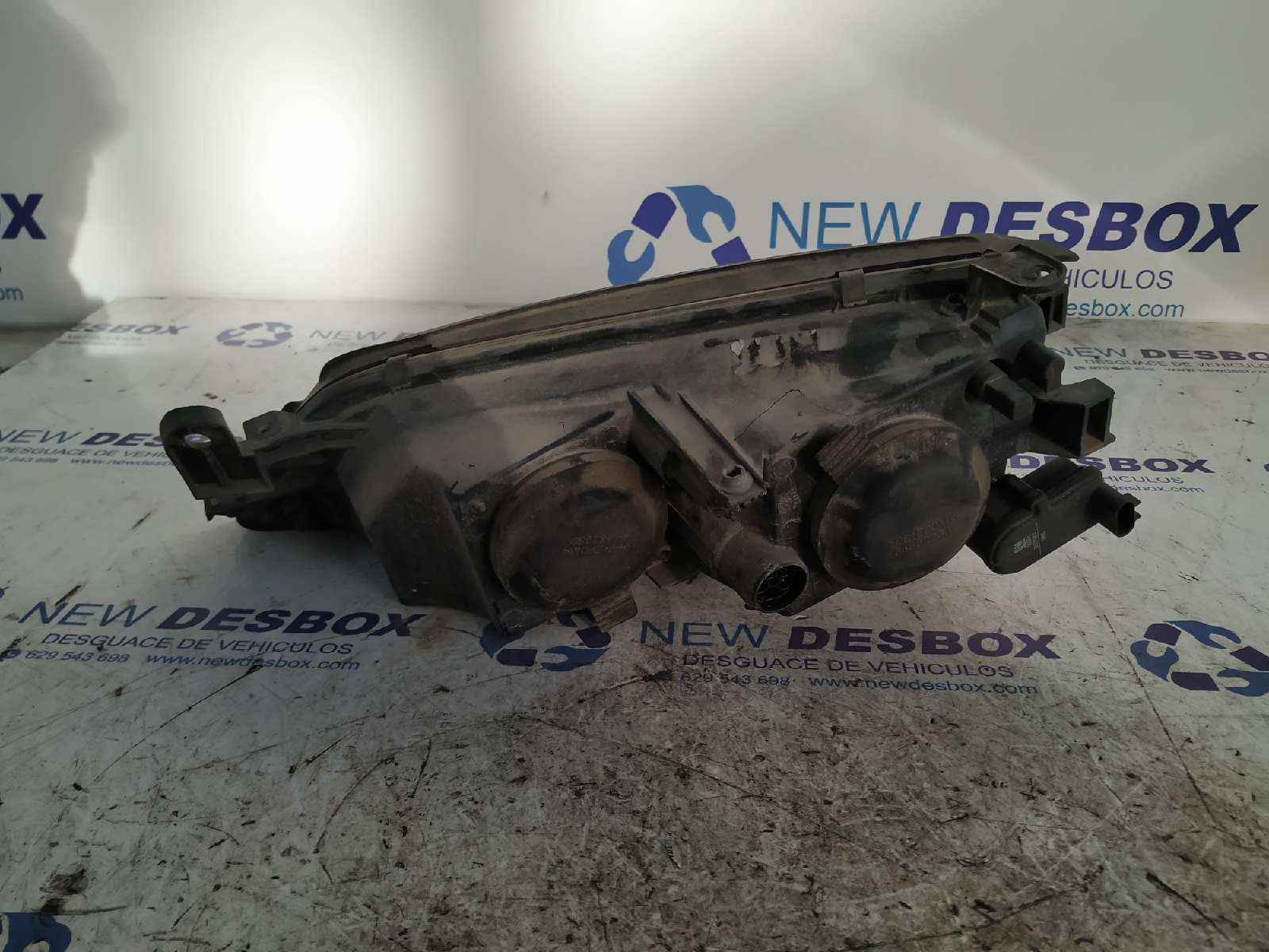 FARO DERECHO OPEL VECTRA B BERLINA - vista 3