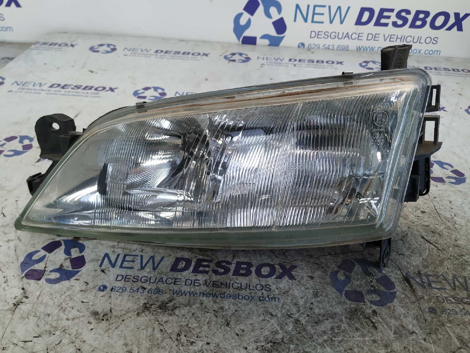 FARO IZQUIERDO OPEL VECTRA B BERLINA