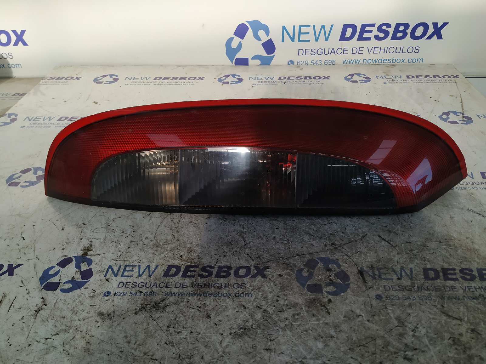 PILOTO TRASERO IZQUIERDO OPEL CORSA C